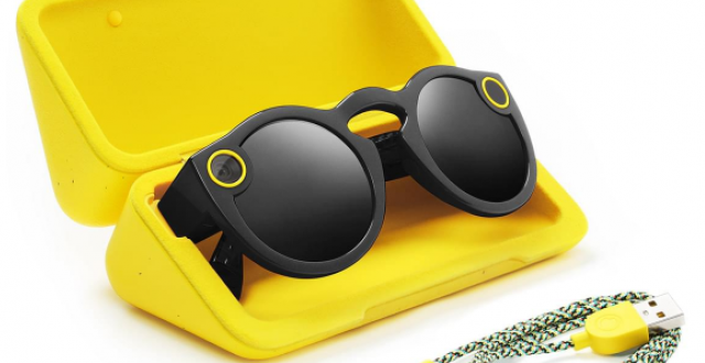 سناب شات يطلق نظارات ذكية مميزة  1540088-snapchatspectacles-1508843480-585-640x480-640x330