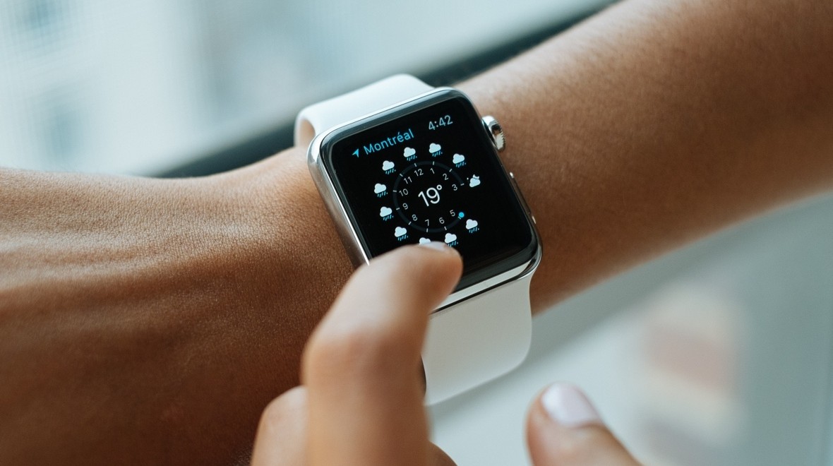 مستخدم للساعة الذكية Apple Watch يرفع دعوى قضائية ضد شركة آبل