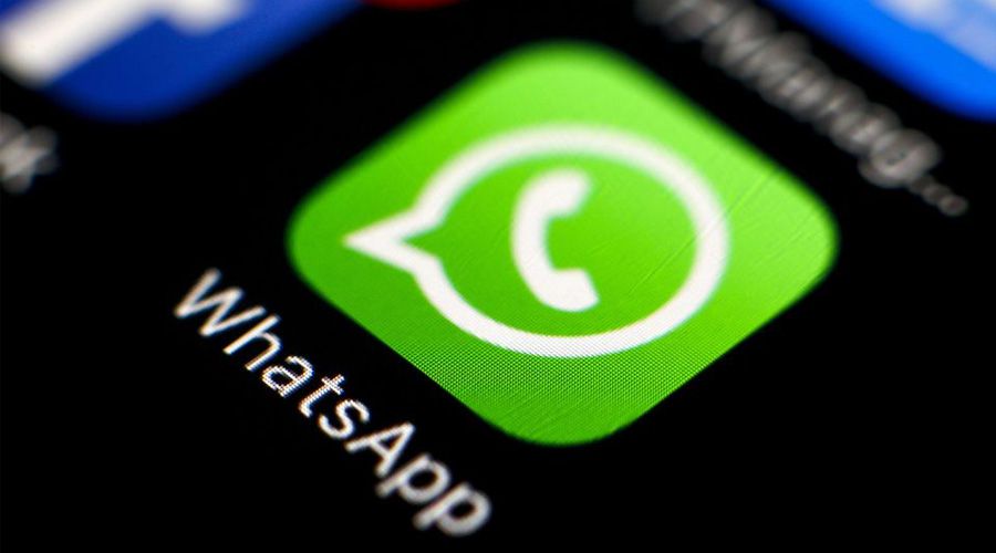 تطبيق WhatsApp لمنصة الأندرويد يتيح لك الآن تحميل صور GIF قبل إرسالها
