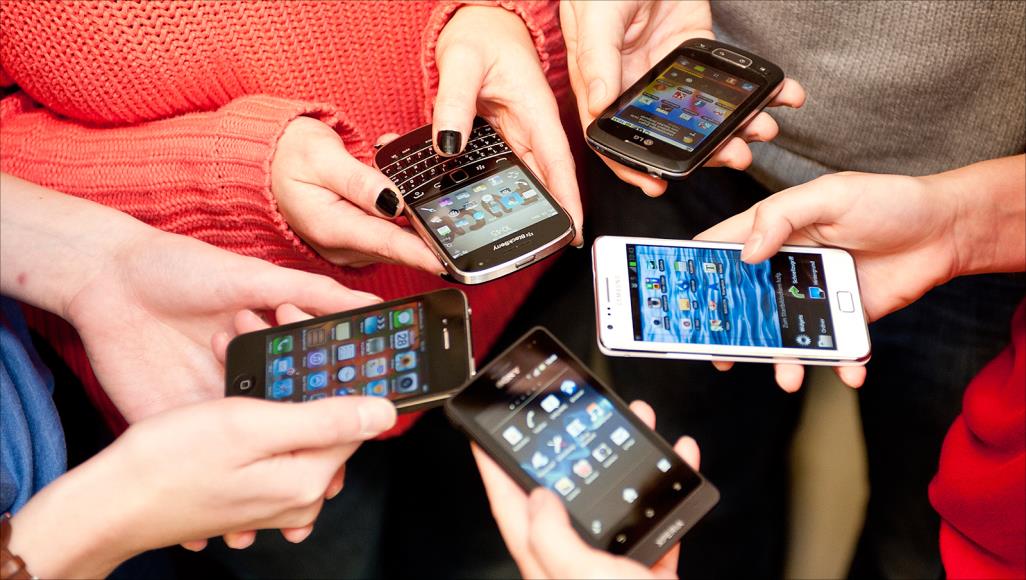تقرير: أكثر من 300 مليون هاتف ذكى سيتم بيعها حول العالم خلال 2021