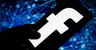 زوكربيرج: فيس بوك لن تخزن بيانات مستخدميها فى بعض الدول