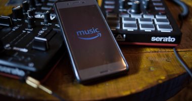 أمازون تسعى لإطلاق خدمة بث موسيقية مجانية