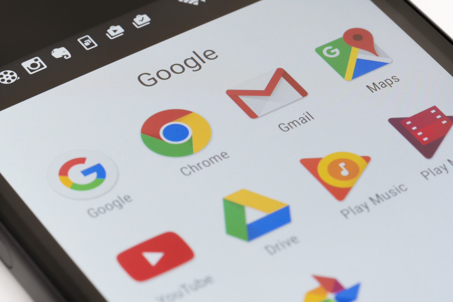 جوجل تطرح ميزة جديدة لتطبيق Gmail لمستخدمي الايفون .. تعرف عليها