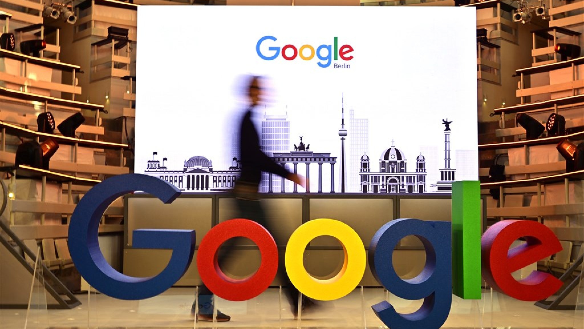 "مقبرة غوغل".. خدمات تختفي نهائيا في 2020