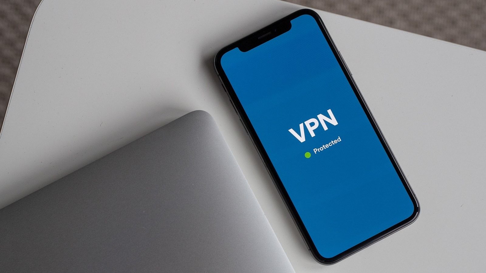 خلل في IOS يمنع تطبيقات VPN من تشفير البيانات