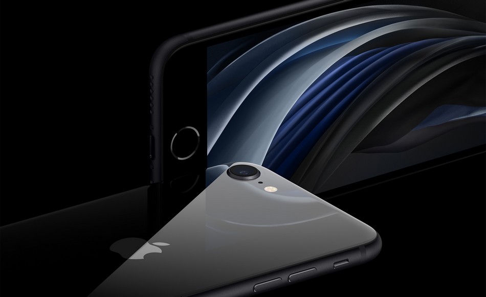 iPhone SE 2020 ينجح في التفوق على iPhone 8 في إختبار جديد للبطارية