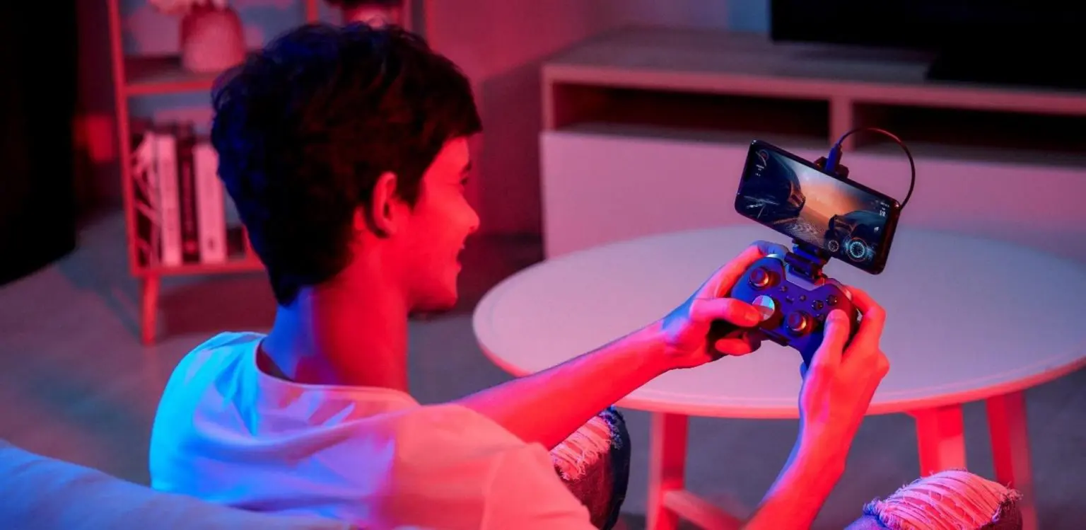 أسوس تعلن رسميًا عن هاتف الألعاب ROG Phone 3