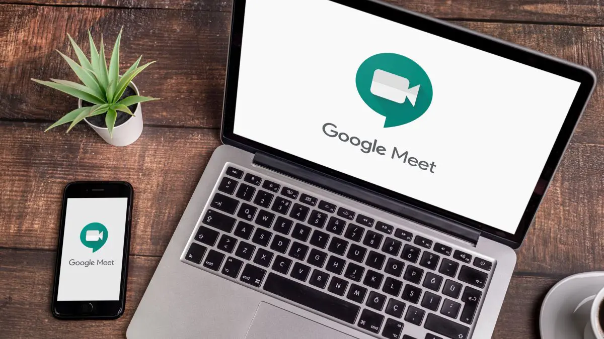 كيفية طمس الخلفية في Google Meet
