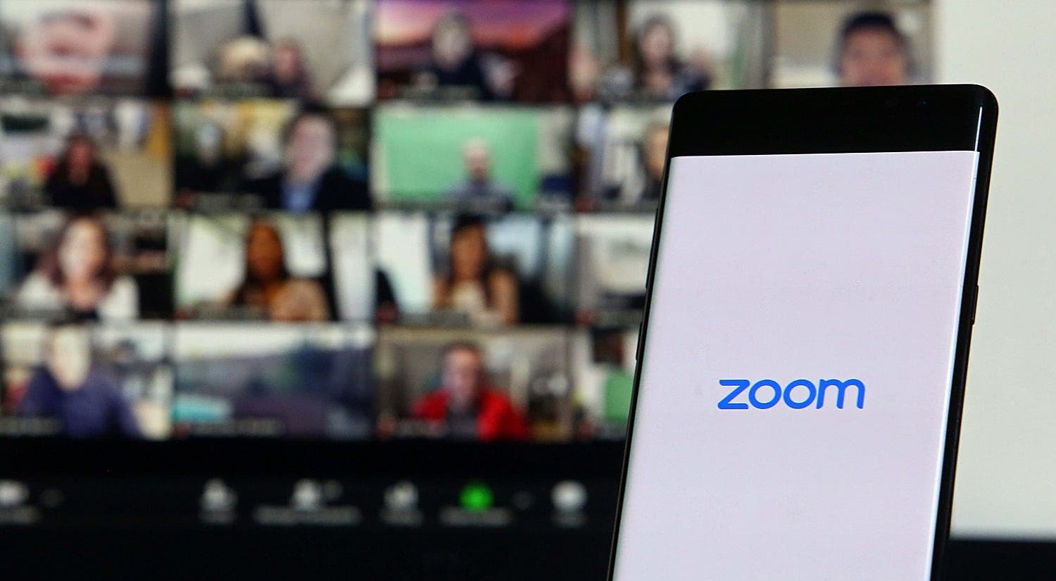 Zoom Escaper، تطبيق يصدر أصواتاً زائفة كي تغادر الاجتماعات دون حرج