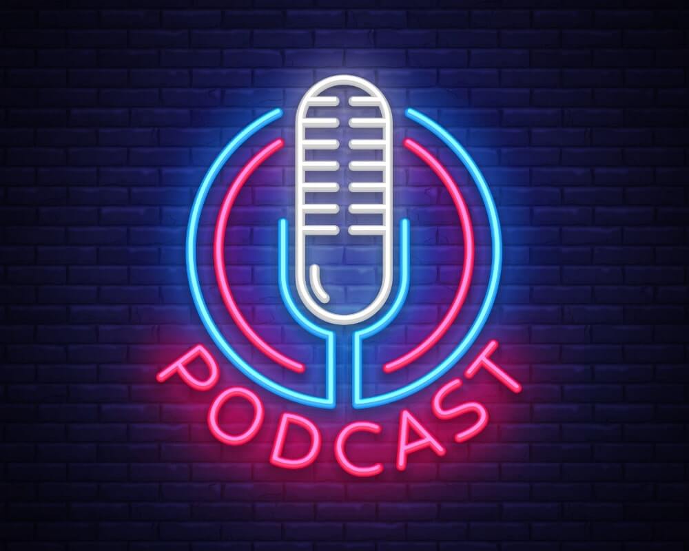 ما هو البودكاست وما هي مزايا تطبيقات Podcast؟