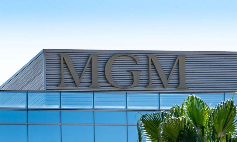 أمازون تريد التوسع في مجال الترفيه عبر شراء MGM