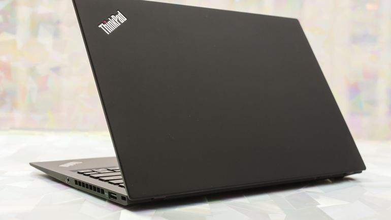 حاسوب ThinkPad X1 Carbon: