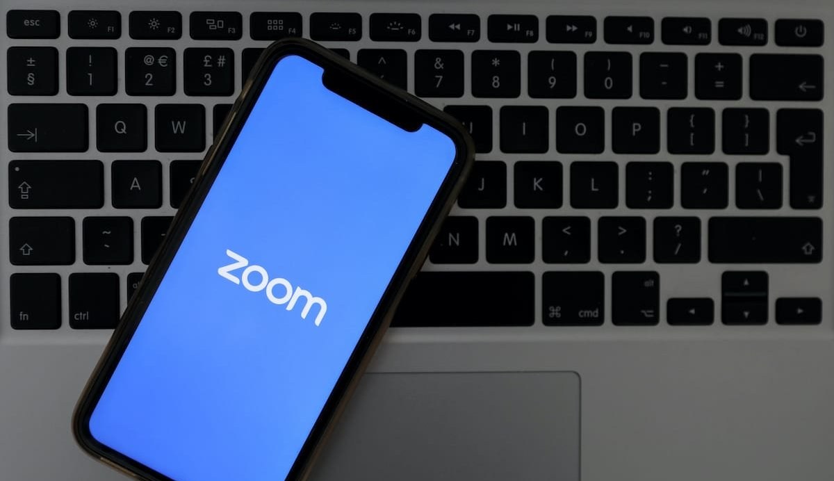 كيف تقوم بحذف حساب Zoom نهائيًا