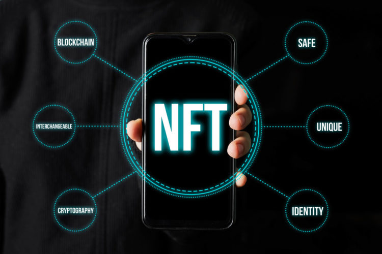 أدوبي تريد مكافحة سرقة عناصر NFT الفنية