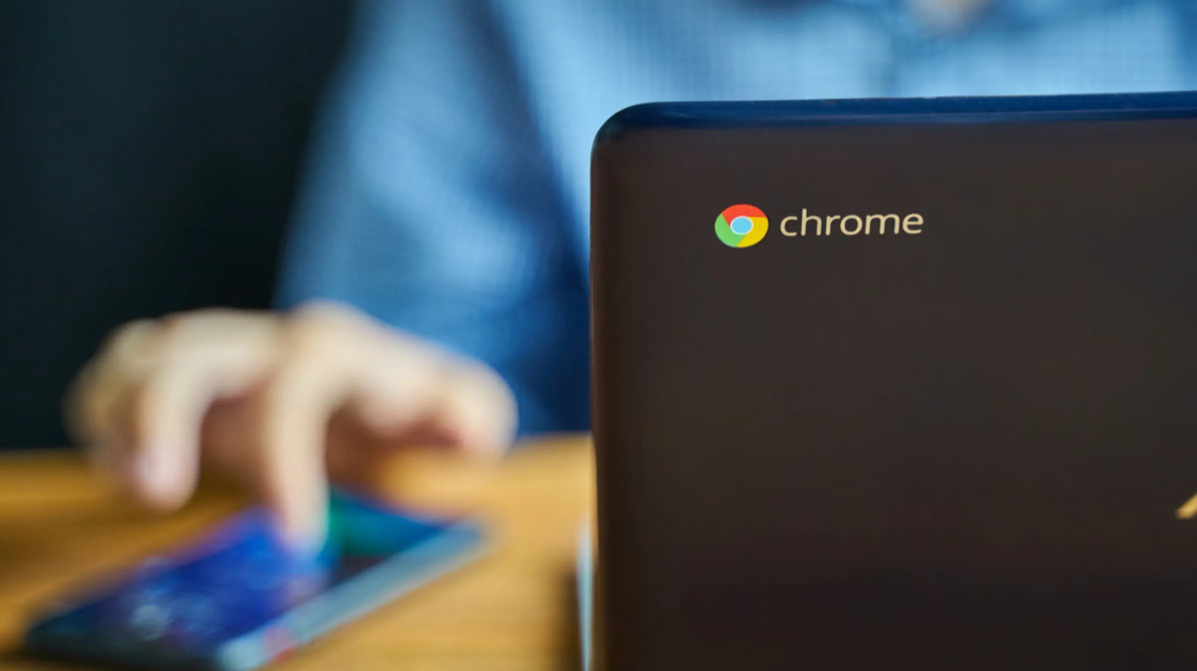 تعرف على كيفية حفظ الملفات واستردادها علي Chromebook