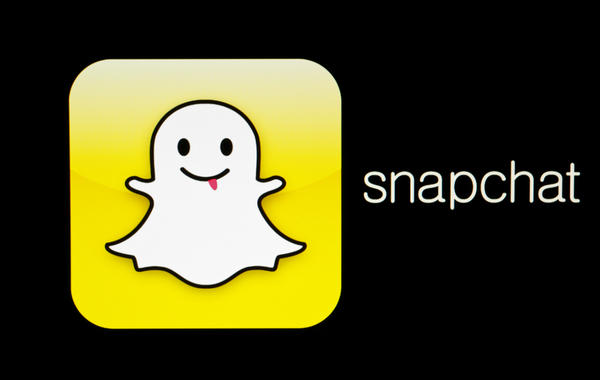 Snapchat يتيح الآن للآباء معرفة من يقوم بالدردشة مع أطفالهم على التطبيق