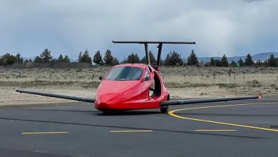 أول سيارة ثلاثية العجلات فى العالم يمكنها الطيران
