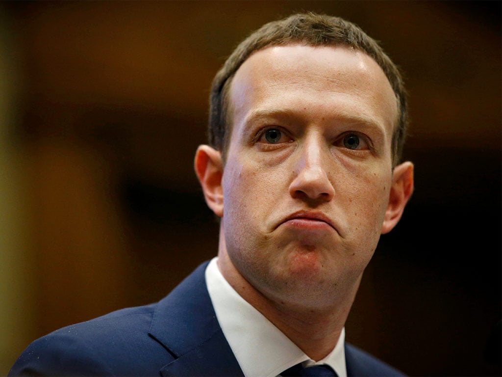 اختفاء متابعين على منصة فيسبوك من ملايين الحسابات بدون سبب!