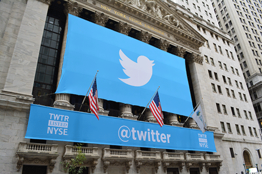 تويتر يتخذ قراراً جديداً بشأن فرض رسوم مقابل العلامة الزرقاء