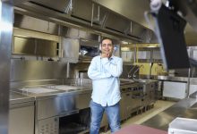 منصة المطابخ السحابية العُمانية KitchenomiKs تجمع 1.7 مليون دولار في جولة استثمارية (Seed)
