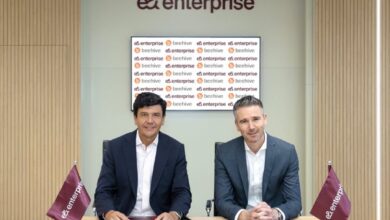 شركة e& enterprise توقيع اتفاقية لشراء حصة الأغلبية في منصة Beehive
