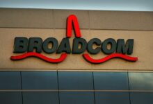 آبل تعلن عن صفقة بمليارات الدولارات مع شركة Broadcom لشراء رقائق متطورة