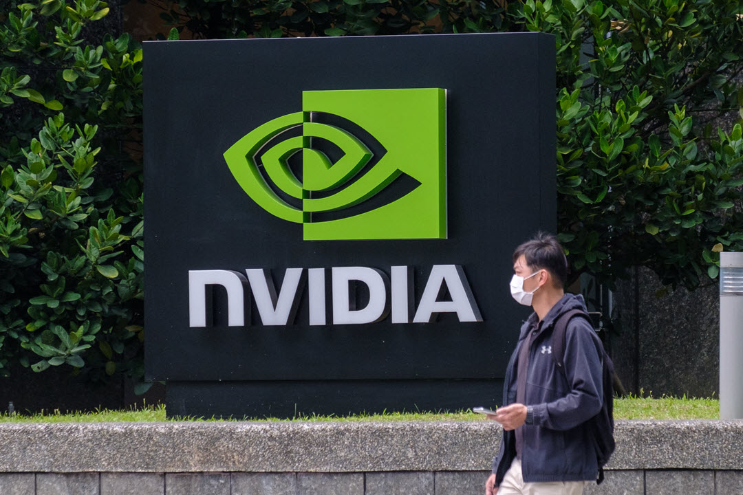 أسهم شركة Nvidia تقفز بنحو 49 مليار دولار في يوم واحد فقط