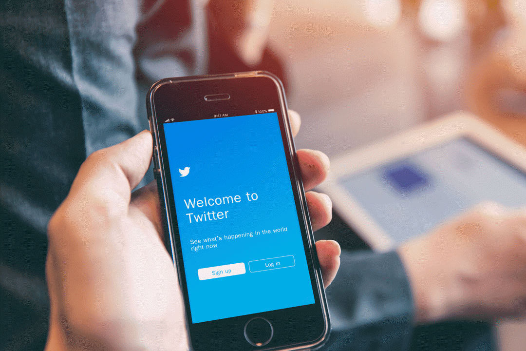 استخدام خدمة TweetDeck سيقتصر على الحسابات الموثقة في غضون 30 يوماً