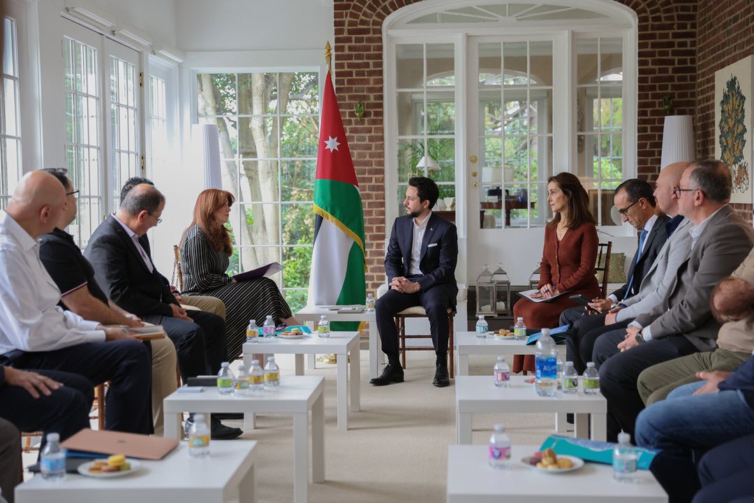 ولي العهد يجتمع في واشنطن بقادة أعمال أردنيين متخصصين في قطاعات تكنولوجية
