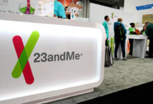 بينهم مشاهير .. تسريب ملايين الأسماء من سجلات شركة 23andMe