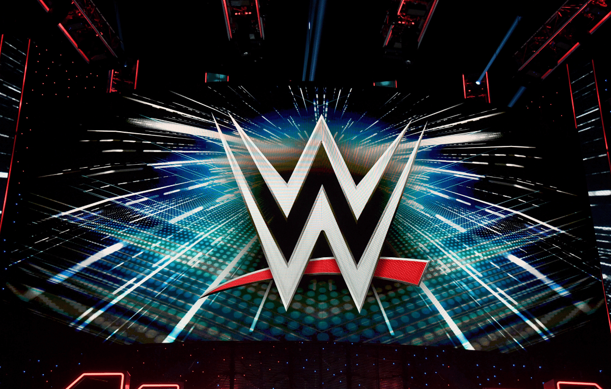 إكس تصارع WWE في حلبة الترفيه الرقمي