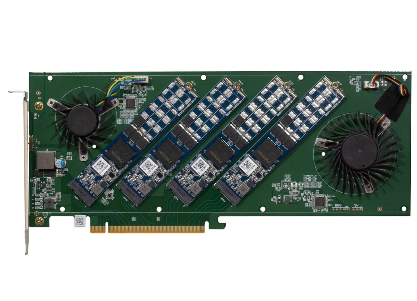Sparkle تقدم بطاقة تخزين PCIe Gen 4 Quad M.2 Riser
