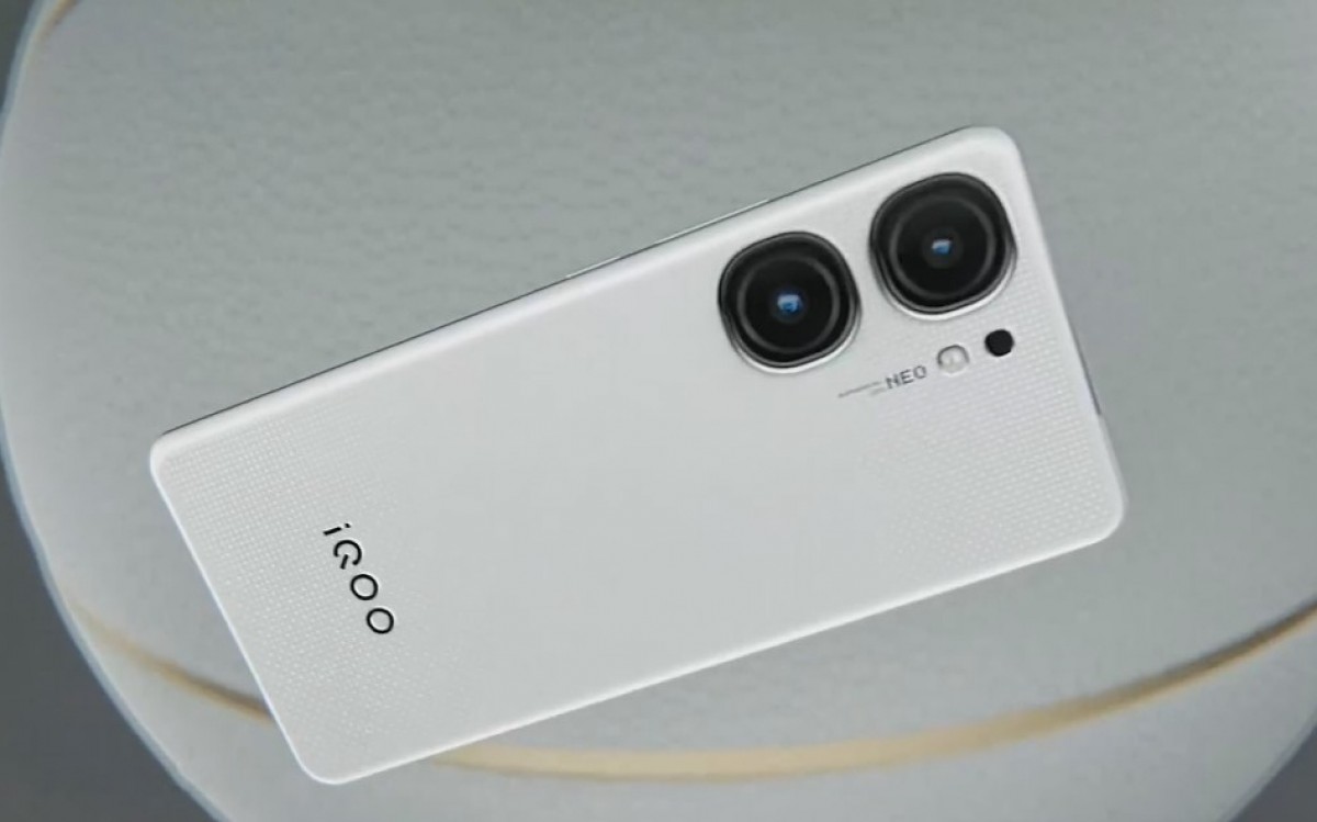فيفو تطلق هاتفها iQOO Neo 9S Pro