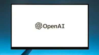 OpenAI تُقدم CriticGPT لمراجعة البرمجيات وتقييمها