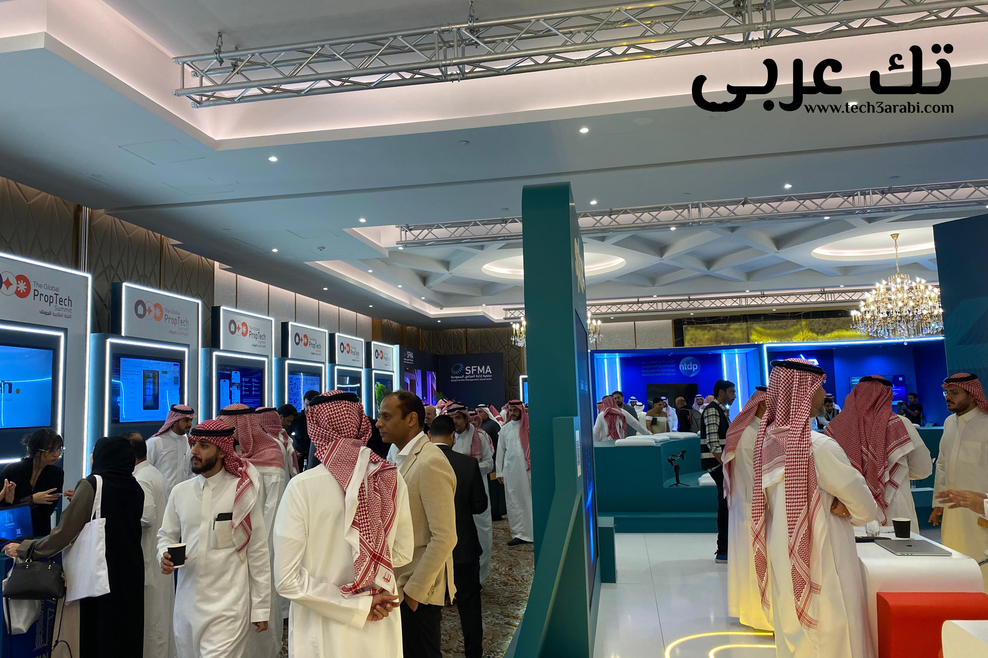 الرياض، المملكة العربية السعودية – أكد الدكتور فهد بن عبدالله الدوسري، رئيس الهيئة العامة للإحصاء، خلال مشاركته في القمة العالمية للبروبتك، على الدور المحوري الذي تلعبه البيانات والتحليلات المتقدمة في دفع عجلة التطوير في قطاع العقار السعودي.