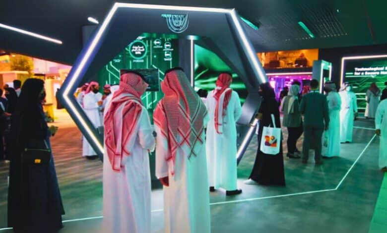 السعودية تحافظ على صدارتها الرقمية في الشرق الأوسط وشمال أفريقيا لعام 2024 بنسبة نضج 96%