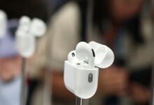 تحديثات كبرى قادمة لسماعات AirPods في WWDC 2025 تشمل التحكم بالكاميرا والتعرف على النوم