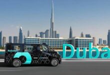 دبي تمضي نحو المستقبل: بدء تجارب سيارات الأجرة الذاتية القيادة بالشراكة مع أوبر وWeRide