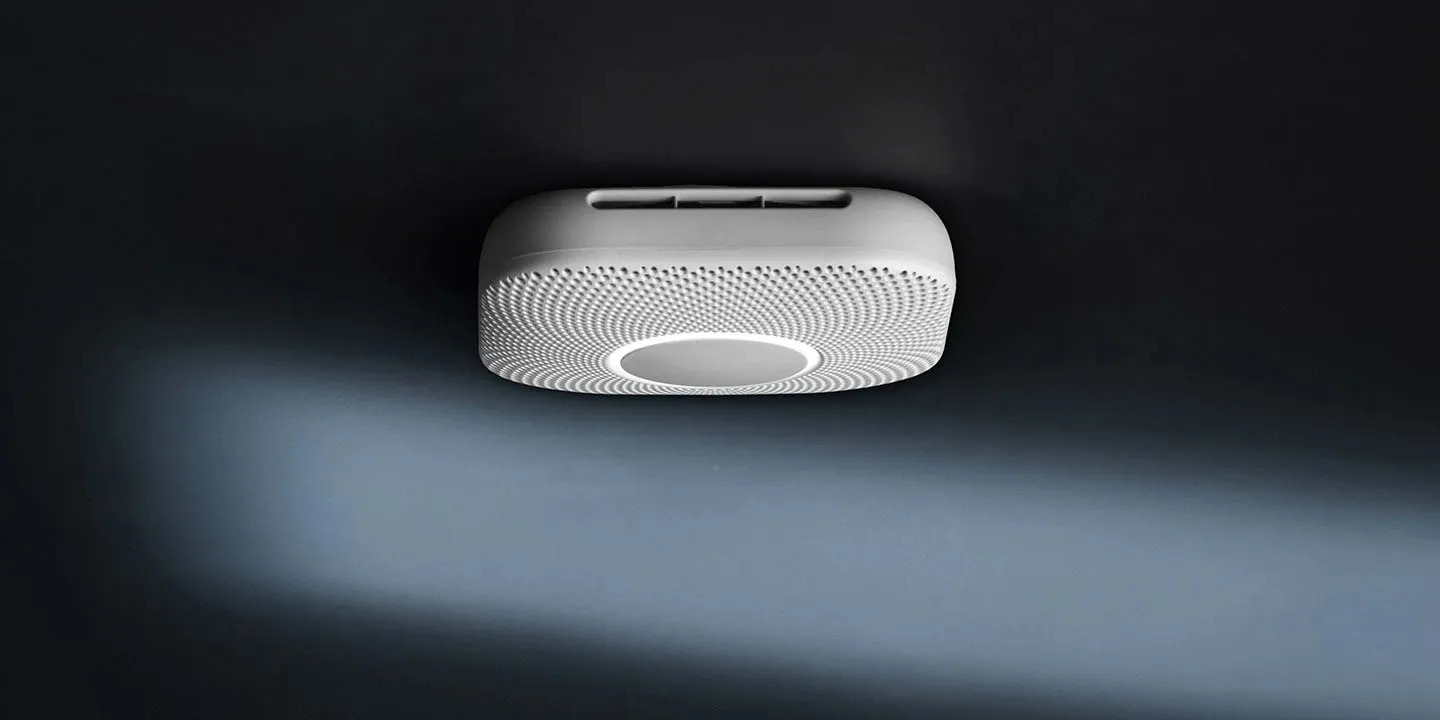جوجل تستبدل Nest Protect وتروج لكاشف ذكي من First Alert متوافق مع Google Home