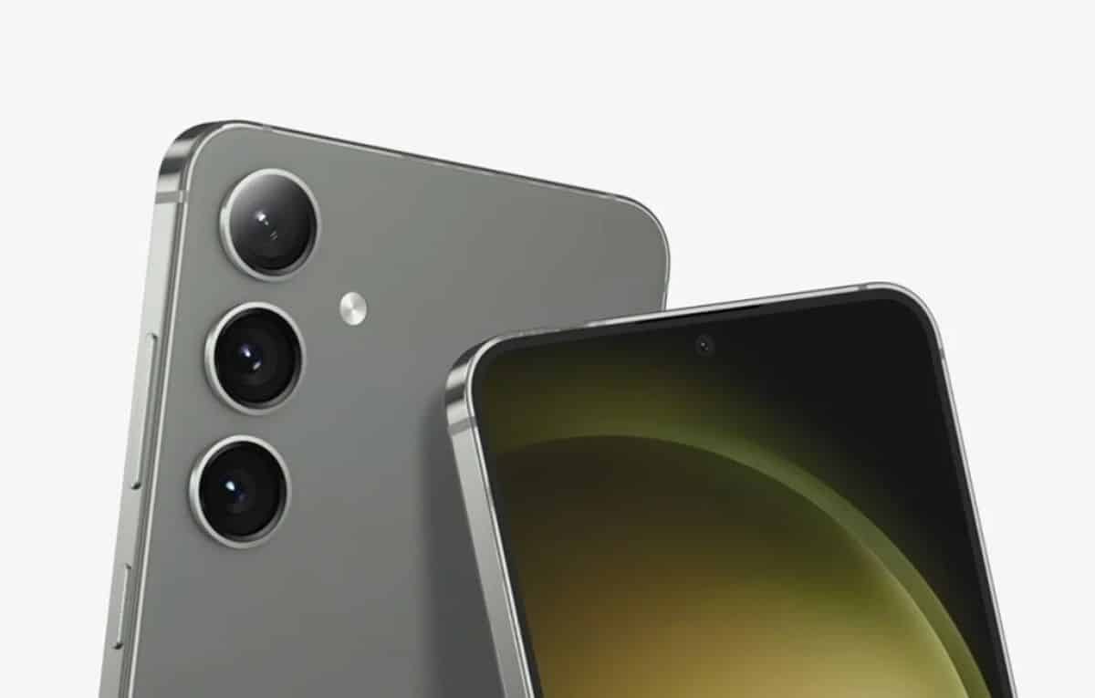 سامسونج تكشف خططها لنهاية 2025 إطلاق مبكر لهاتف Galaxy S25 FE ونظارة XR وهاتف ثلاثي الطي
