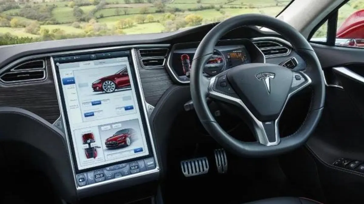 تسلا تكشف عن نسخ “Standard” من Model 3 وModel Y بأسعار مخفّضة لاستعادة زخم المبيعات