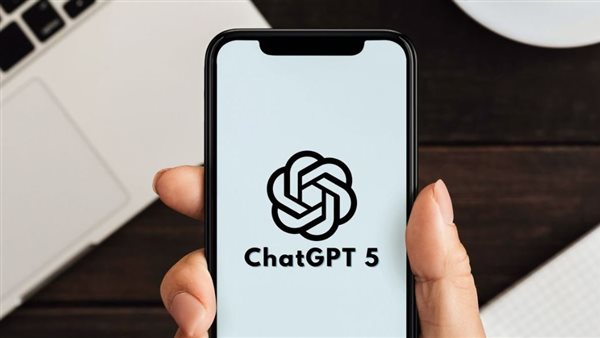 تباطؤ نمو تطبيق ChatGPT على الهواتف الذكية مع استقرار قاعدة المستخدمين الأساسيين