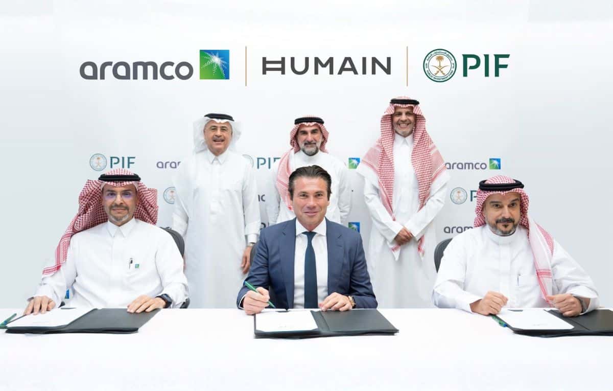 شراكة إستراتيجية بين صندوق الاستثمارات العامة وأرامكو لتعزيز ريادة المملكة في الذكاء الاصطناعي عبر شركة (هيوماين)
