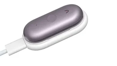 Plaud تكشف عن NotePin S وتطبيق مكتبي ذكي لتدوين ملاحظات الاجتماعات قبل CES 2026